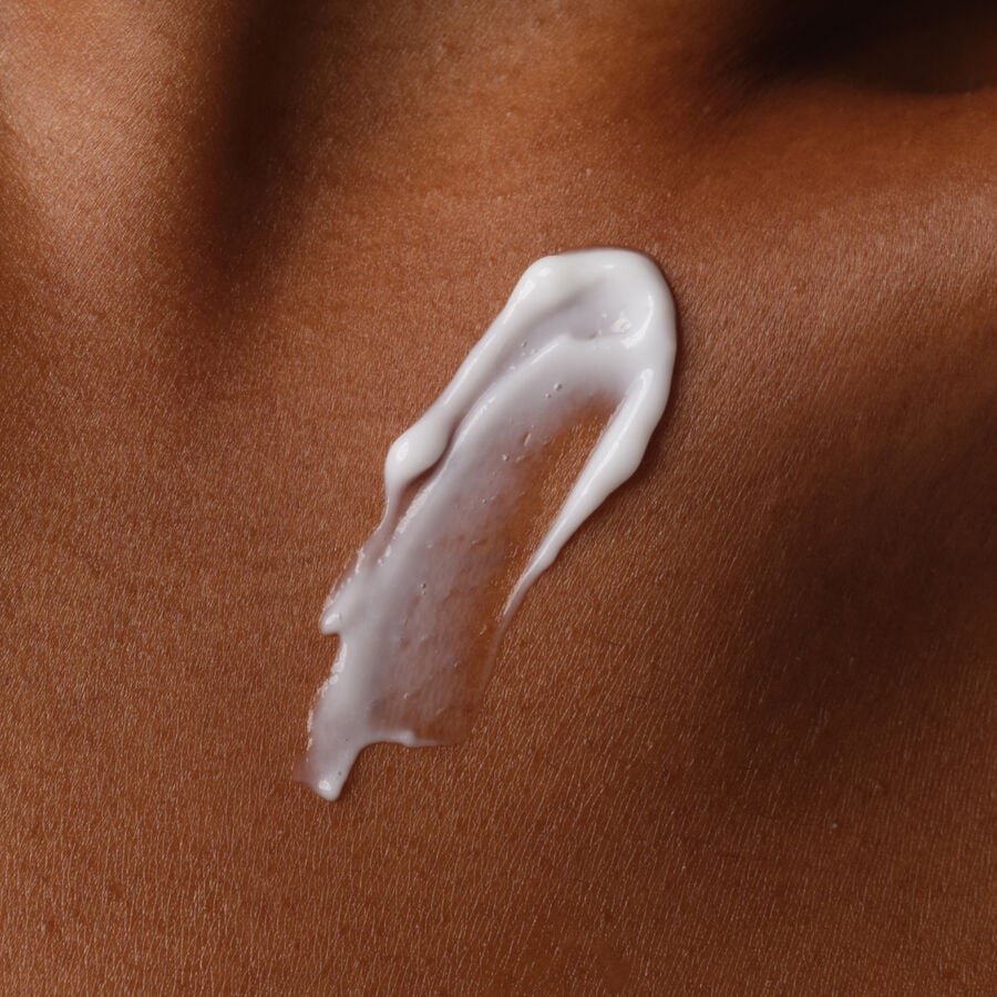 natural-moisturizing-factors-inulin-body-lotion-m6 ORD-Body-Care-Bundles-Brief-NMF-application-shot.jpg