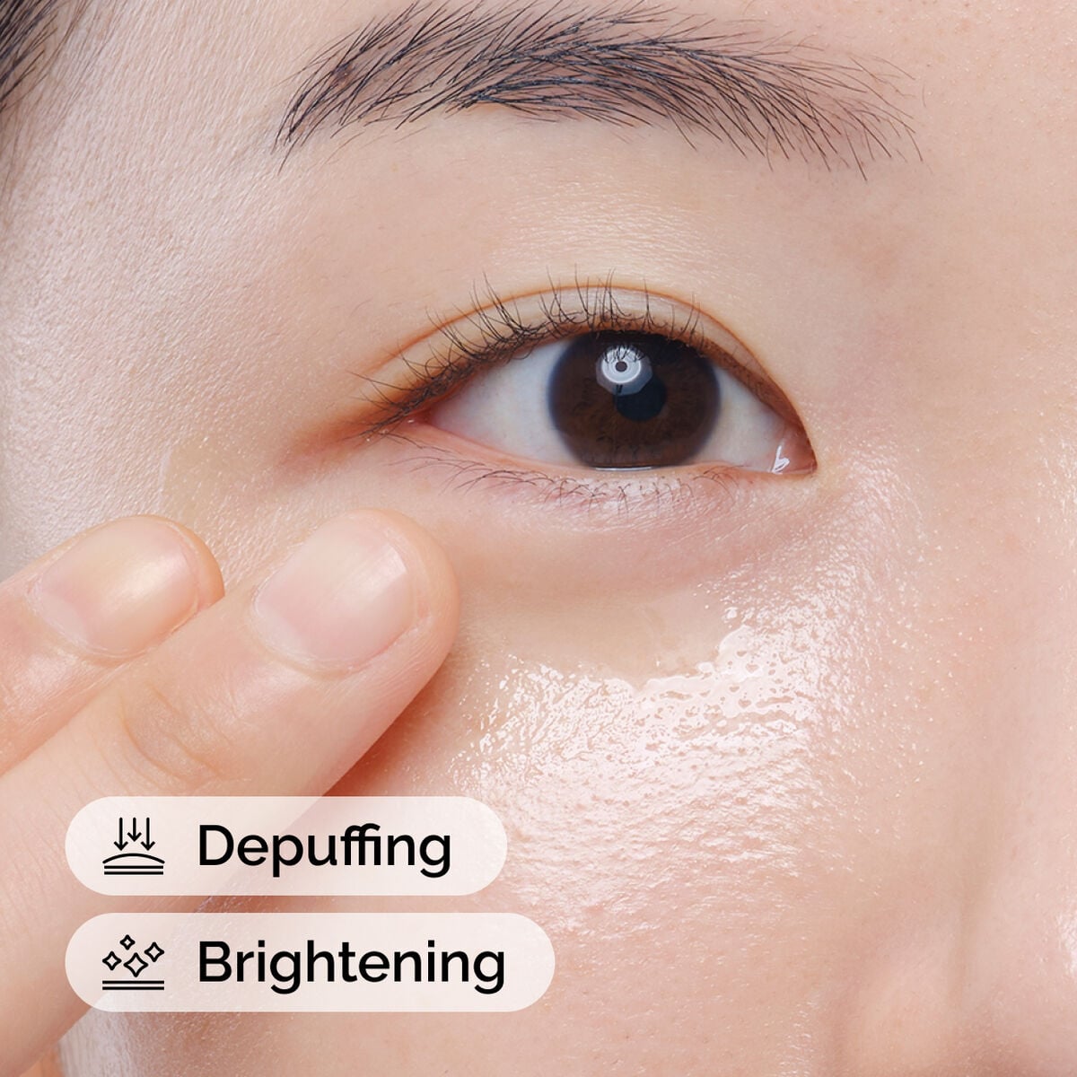 caffeine-solution-5-egcg-eye-serum-e9 ord-caffeine-solution-egcg-model-application-with-benefits.jpg